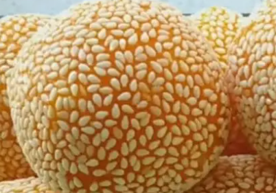 QFӖ